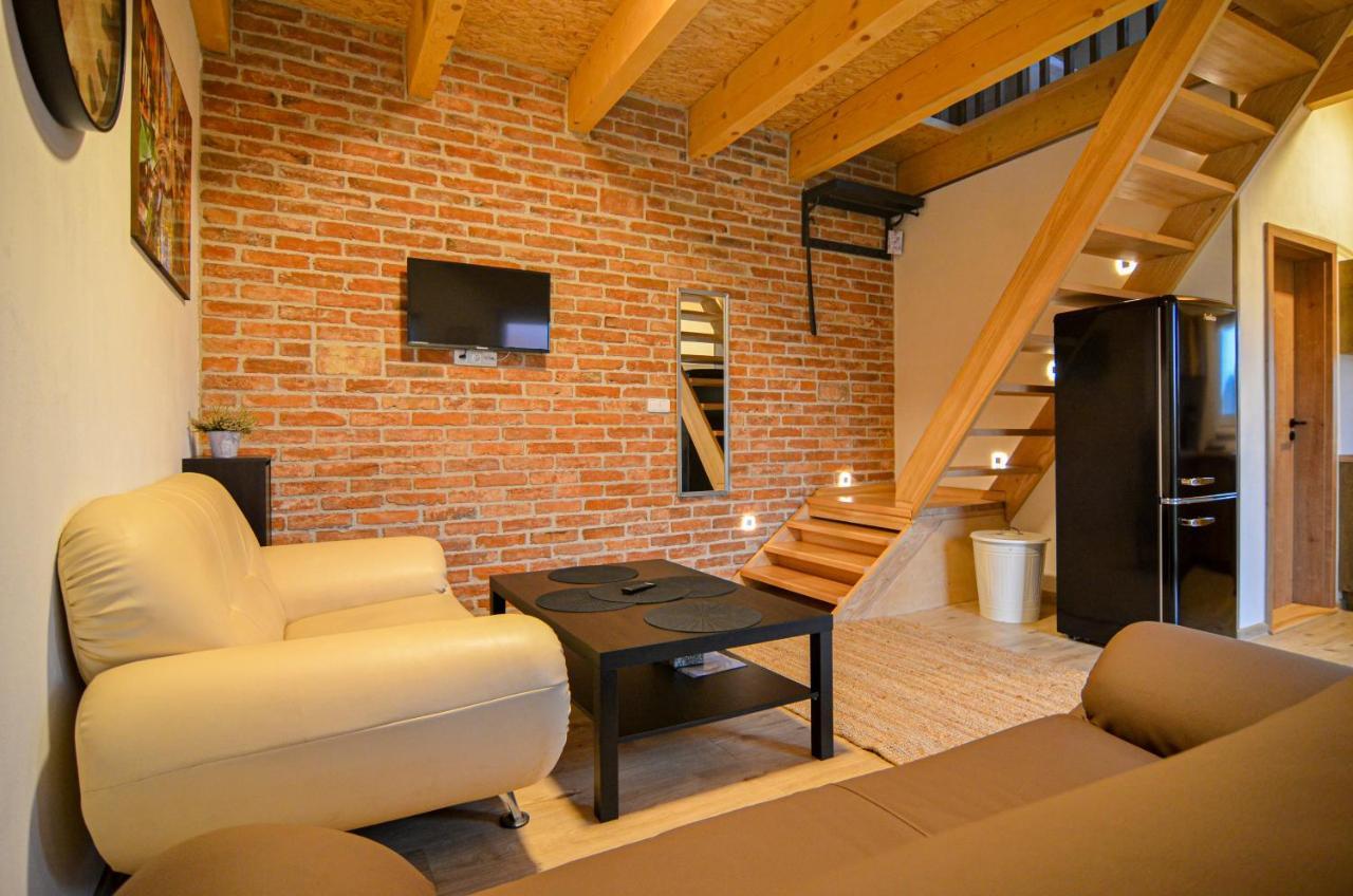 Apartmany Zajecak Zajeci Exterior photo